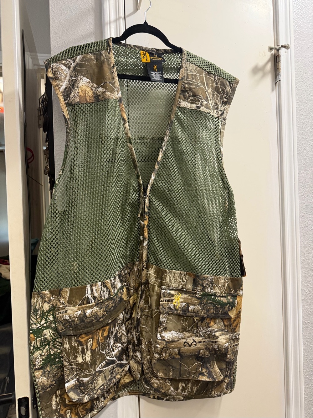 Browning Realtree Men's Mesh Camo Hunting Vest